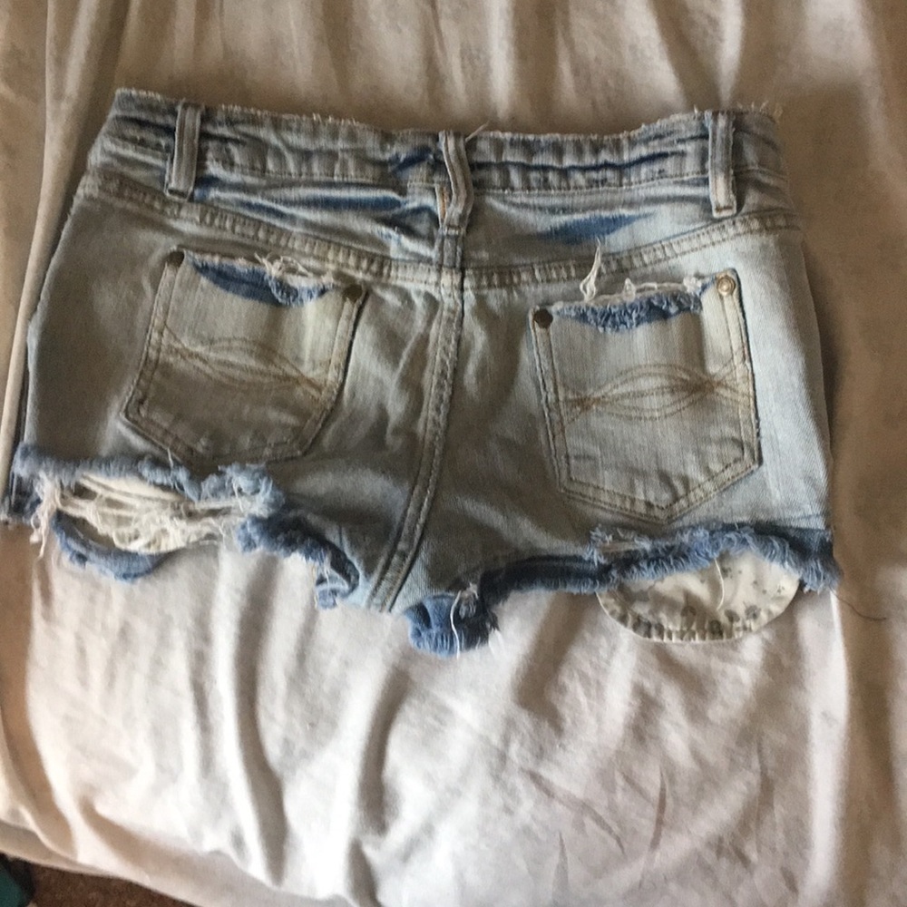 Shorts - Picture 2 of 2
